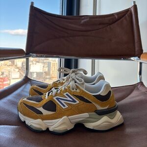 New Balance Mustard Sneakers